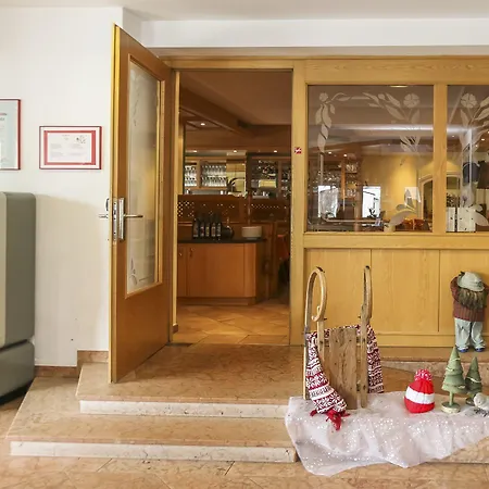 Hotel Alpenhotel Tauernstüberl 3*