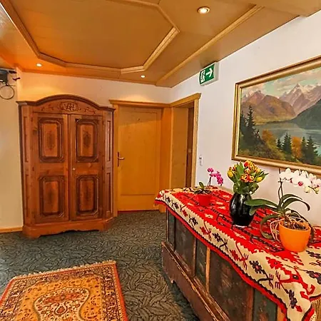 Otel Alpenhotel Tauernstueberl 3*