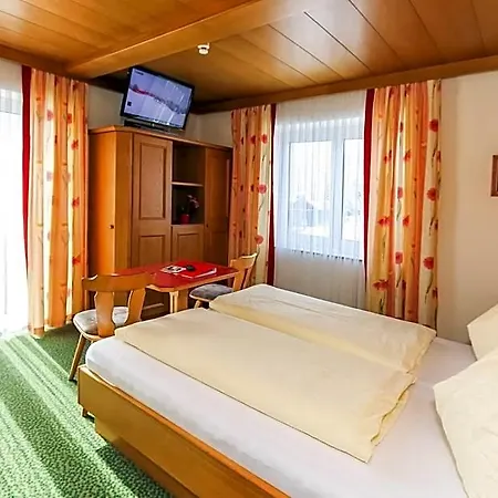 Alpenhotel Tauernstueberl 3* Zell am See