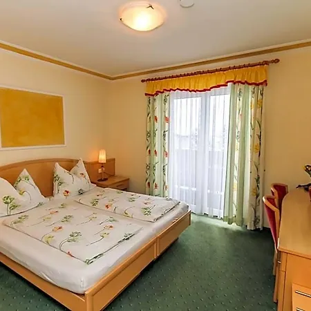 Hotel Alpenhotel Tauernstueberl