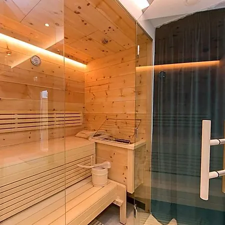 Alpenhotel Tauernstueberl Hotel 3*