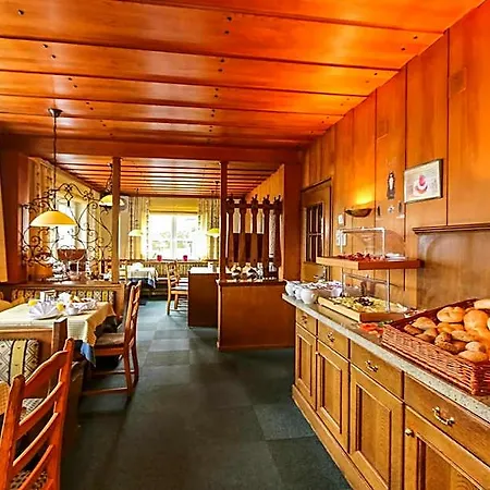 Alpenhotel Tauernstueberl Zell am See