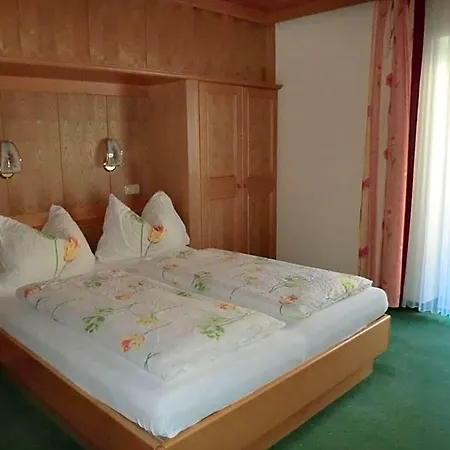 Alpenhotel Tauernstueberl 3*