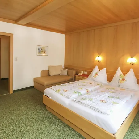 Szálloda Alpenhotel Tauernstueberl