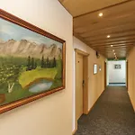 Alpenhotel Tauernstueberl Отель 3*