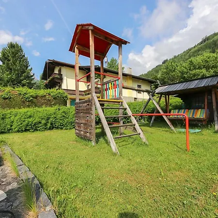 ホテル Alpenhotel Tauernstueberl 3*