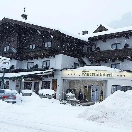 ホテル Alpenhotel Tauernstueberl 3*