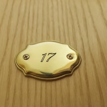 ホテル Alpenhotel Tauernstueberl 3*