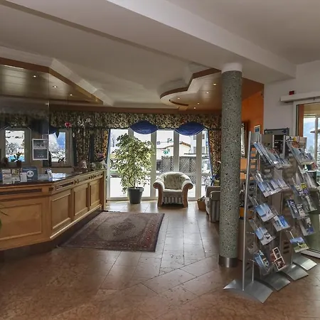 Alpenhotel Tauernstueberl 3*